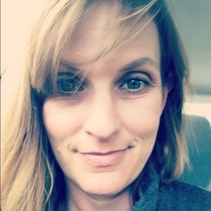 Meet your Posher, Angie